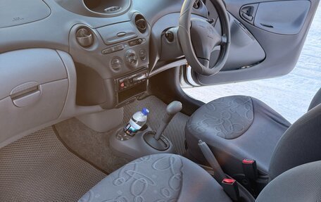 Toyota Vitz, 2000 год, 510 000 рублей, 13 фотография