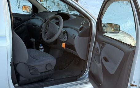 Toyota Vitz, 2000 год, 510 000 рублей, 9 фотография