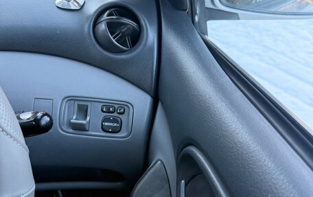 Toyota Vitz, 2000 год, 510 000 рублей, 16 фотография