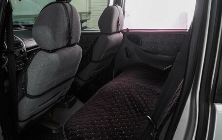 Chevrolet Niva I рестайлинг, 2004 год, 649 000 рублей, 11 фотография