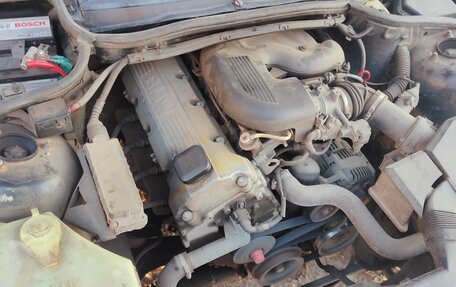 BMW 3 серия, 2000 год, 400 000 рублей, 16 фотография