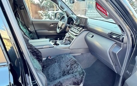 Toyota Land Cruiser, 2025 год, 15 200 000 рублей, 8 фотография