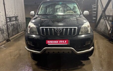 Toyota Land Cruiser Prado 120 рестайлинг, 2003 год, 2 450 000 рублей, 4 фотография