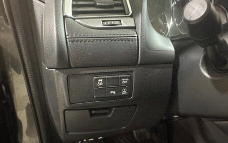 Mazda 6, 2017 год, 2 350 000 рублей, 15 фотография