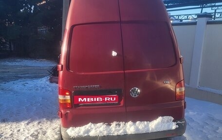 Volkswagen Transporter T5 рестайлинг, 2006 год, 950 000 рублей, 2 фотография