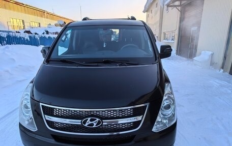 Hyundai Grand Starex Grand Starex I рестайлинг 2, 2012 год, 1 700 000 рублей, 6 фотография
