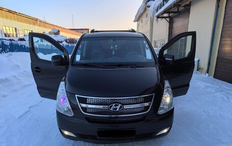 Hyundai Grand Starex Grand Starex I рестайлинг 2, 2012 год, 1 700 000 рублей, 24 фотография