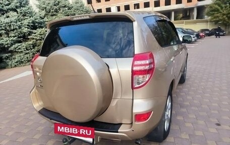 Toyota RAV4, 2010 год, 1 440 000 рублей, 4 фотография