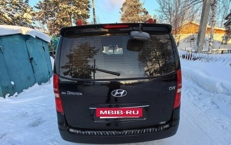 Hyundai Grand Starex Grand Starex I рестайлинг 2, 2012 год, 1 700 000 рублей, 38 фотография