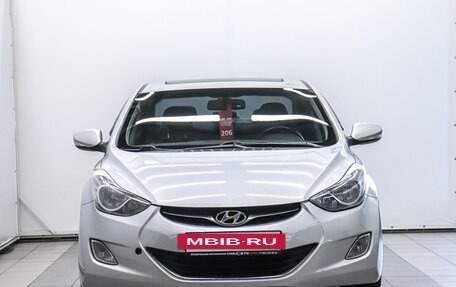 Hyundai Avante, 2010 год, 850 000 рублей, 2 фотография