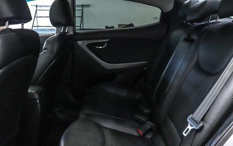 Hyundai Avante, 2010 год, 850 000 рублей, 21 фотография