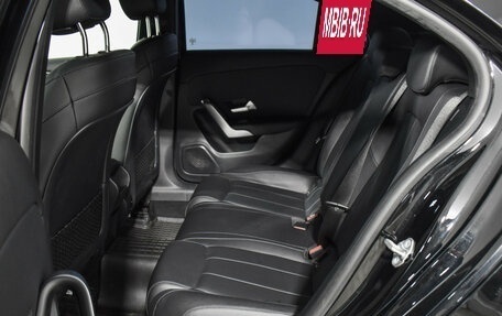 Mercedes-Benz A-Класс, 2019 год, 2 529 000 рублей, 11 фотография