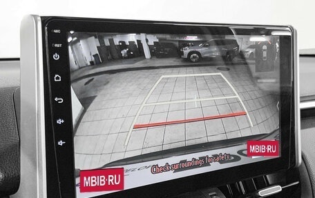 Toyota RAV4, 2019 год, 3 290 000 рублей, 26 фотография