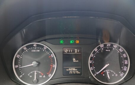 Skoda Octavia, 2011 год, 645 000 рублей, 11 фотография