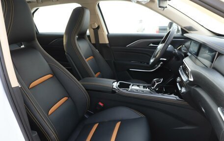 FAW Bestune T77, 2024 год, 2 199 000 рублей, 7 фотография