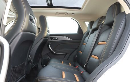 FAW Bestune T77, 2024 год, 2 199 000 рублей, 9 фотография