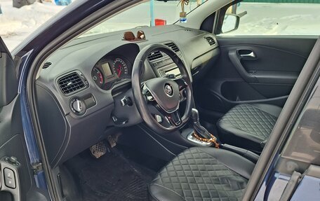 Volkswagen Polo VI (EU Market), 2015 год, 1 200 000 рублей, 9 фотография