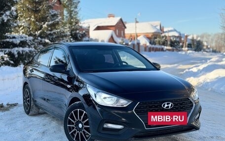 Hyundai Solaris II рестайлинг, 2019 год, 1 399 000 рублей, 2 фотография