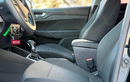 Hyundai Solaris II рестайлинг, 2019 год, 1 399 000 рублей, 16 фотография