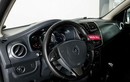 Renault Sandero II рестайлинг, 2015 год, 700 000 рублей, 5 фотография