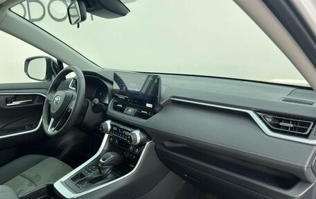 Toyota RAV4, 2025 год, 4 390 000 рублей, 14 фотография