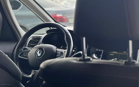 Renault Espace V рестайлинг, 2017 год, 2 050 000 рублей, 15 фотография