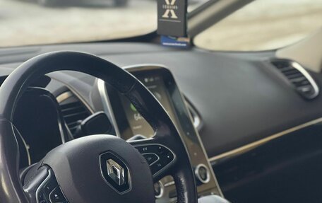 Renault Espace V рестайлинг, 2017 год, 2 050 000 рублей, 19 фотография