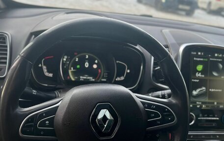 Renault Espace V рестайлинг, 2017 год, 2 050 000 рублей, 21 фотография