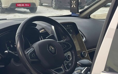 Renault Espace V рестайлинг, 2017 год, 2 050 000 рублей, 20 фотография