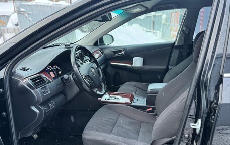 Toyota Camry, 2014 год, 1 350 000 рублей, 10 фотография