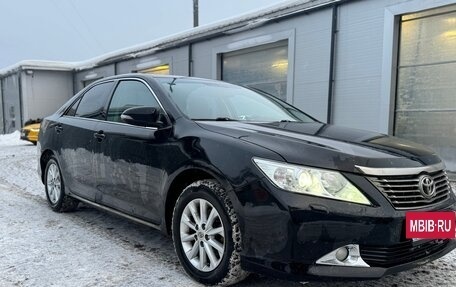 Toyota Camry, 2014 год, 1 350 000 рублей, 2 фотография