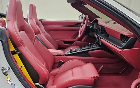 Porsche 911, 2025 год, 29 120 000 рублей, 12 фотография