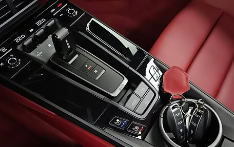 Porsche 911, 2025 год, 29 120 000 рублей, 8 фотография