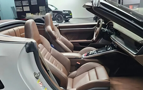 Porsche 911, 2022 год, 23 450 000 рублей, 13 фотография