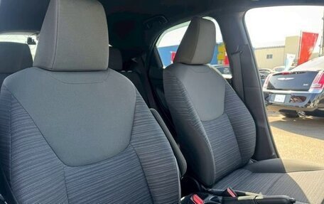 Toyota Yaris, 2021 год, 1 251 000 рублей, 9 фотография