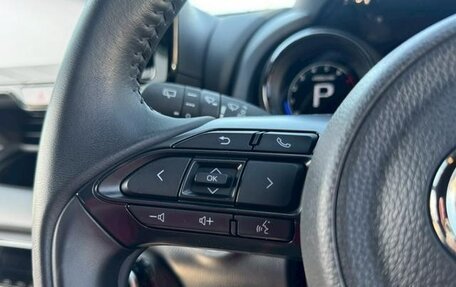 Toyota Yaris, 2021 год, 1 251 000 рублей, 13 фотография