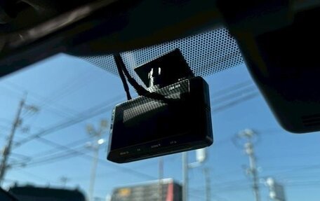 Toyota Yaris, 2021 год, 1 251 000 рублей, 37 фотография