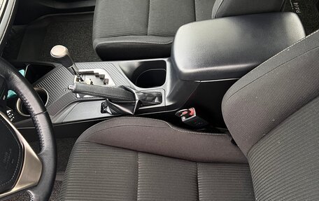 Toyota RAV4, 2015 год, 2 200 000 рублей, 7 фотография