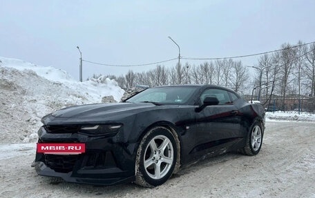 Chevrolet Camaro VI, 2019 год, 2 350 000 рублей, 2 фотография