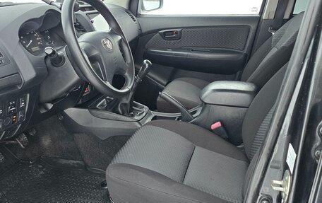 Toyota Hilux VII, 2014 год, 2 180 000 рублей, 12 фотография