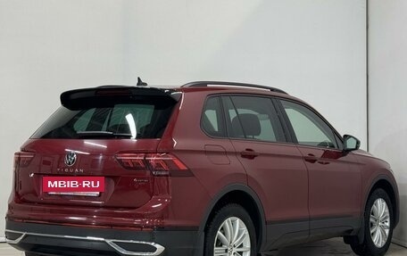 Volkswagen Tiguan II, 2021 год, 2 999 000 рублей, 9 фотография