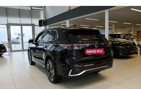 Volkswagen Tiguan, 2025 год, 4 940 000 рублей, 3 фотография