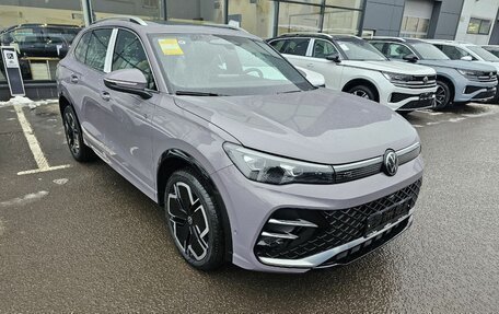 Volkswagen Tiguan, 2025 год, 4 940 000 рублей, 11 фотография