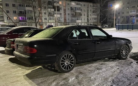Mercedes-Benz E-Класс, 1997 год, 285 000 рублей, 7 фотография