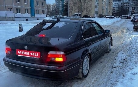 BMW 5 серия, 2002 год, 400 000 рублей, 2 фотография