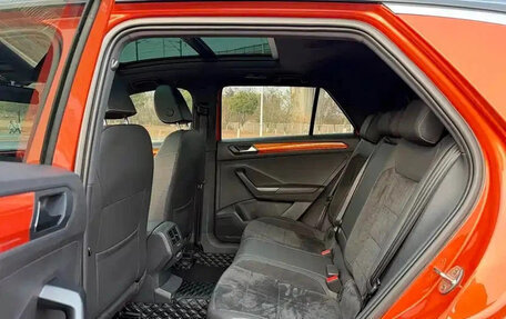 Volkswagen T-Roc I, 2022 год, 1 755 123 рублей, 9 фотография