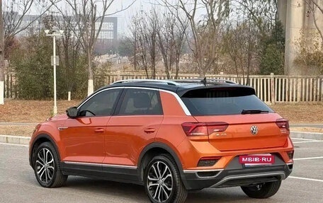 Volkswagen T-Roc I, 2022 год, 1 755 123 рублей, 6 фотография