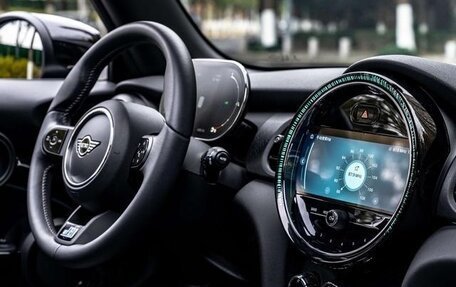 MINI Countryman II (F60), 2023 год, 2 099 999 рублей, 7 фотография