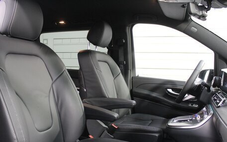 Mercedes-Benz V-Класс, 2025 год, 14 850 000 рублей, 27 фотография
