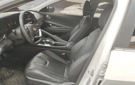 Hyundai Elantra, 2023 год, 1 630 099 рублей, 15 фотография